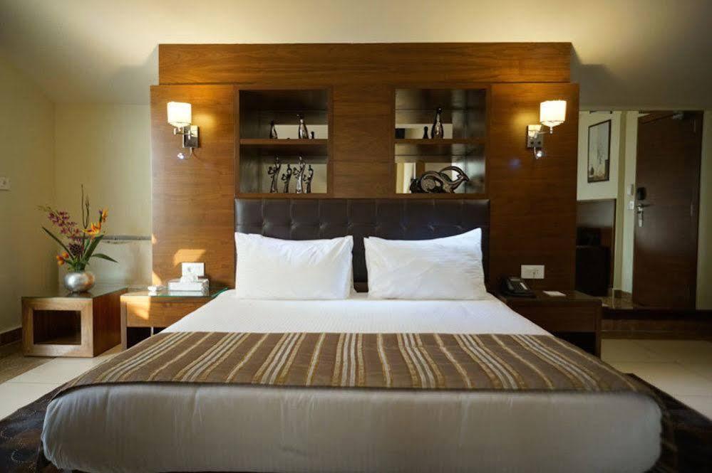 Hotel Xperience Jounieh Esterno foto