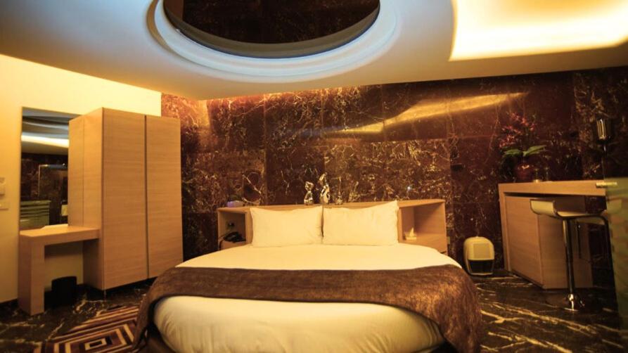 Hotel Xperience Jounieh Esterno foto